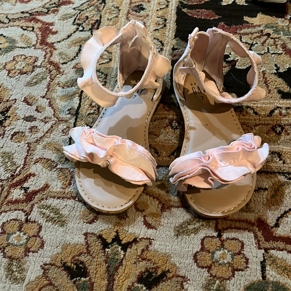 Gap Sandals